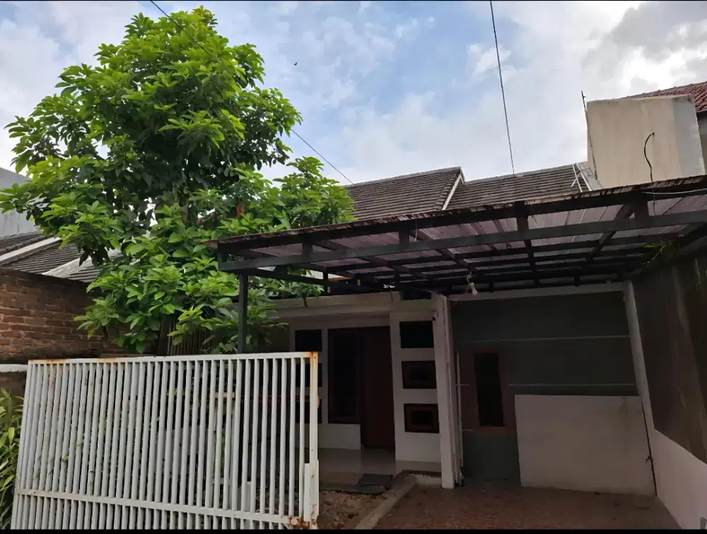 Rumah minimalis murah di komplek Cisaranteun kulon arcamanik SHM