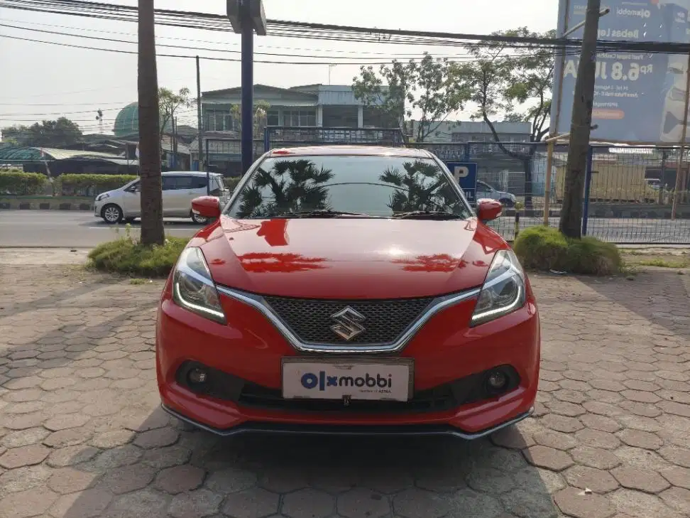 DP Rendah  7JT - Suzuki Baleno 1.4 Bensin-MT 2019 Merah