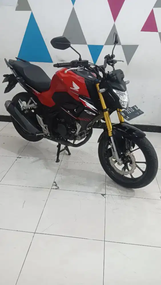 Honda New CB 150 R 2021 km.8000