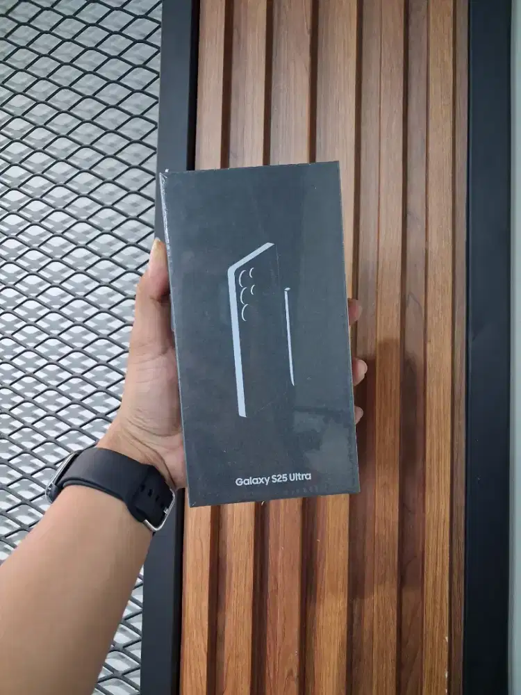 Samaung S25 Ultra Ram 12/256 Baru