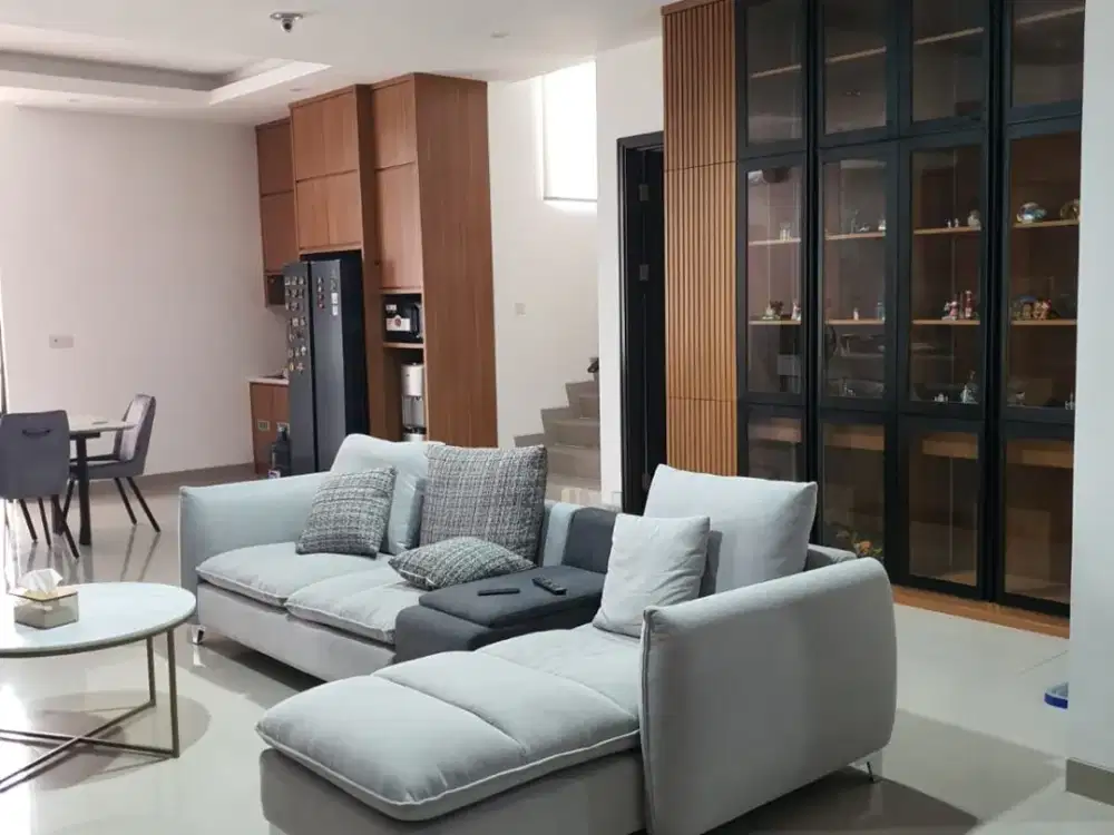 Dijual cepat rumah FURNISH sedayu city, kelapa gading jakarta utara