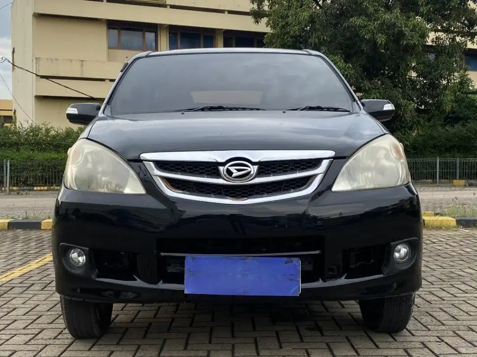 Pajak Panjang TDP 5JT D. Xenia 1.0 Li Deluxe Bensin-MT 2011 Hitam