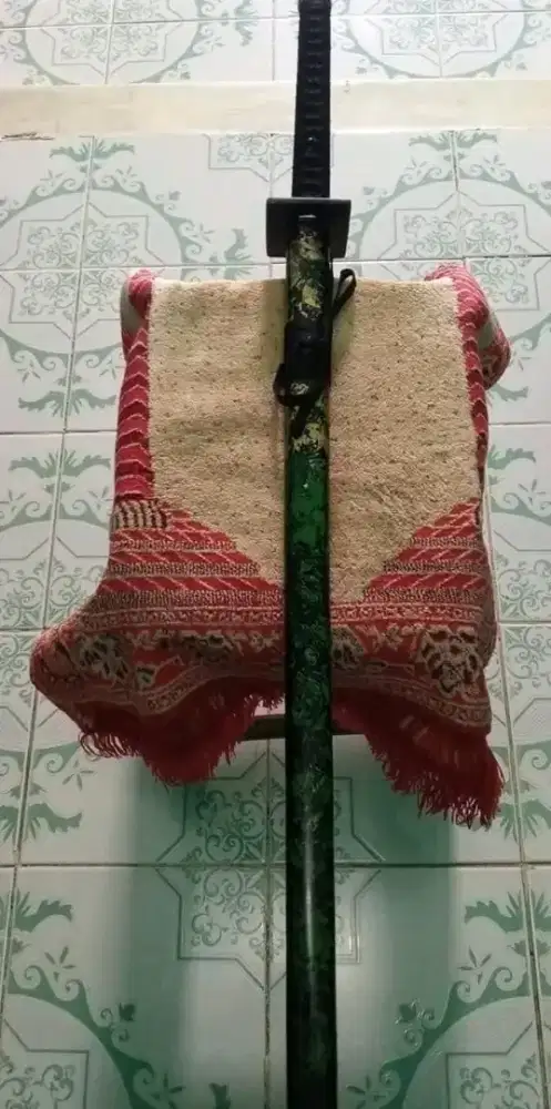 Samurai Ninjato Cosplayer