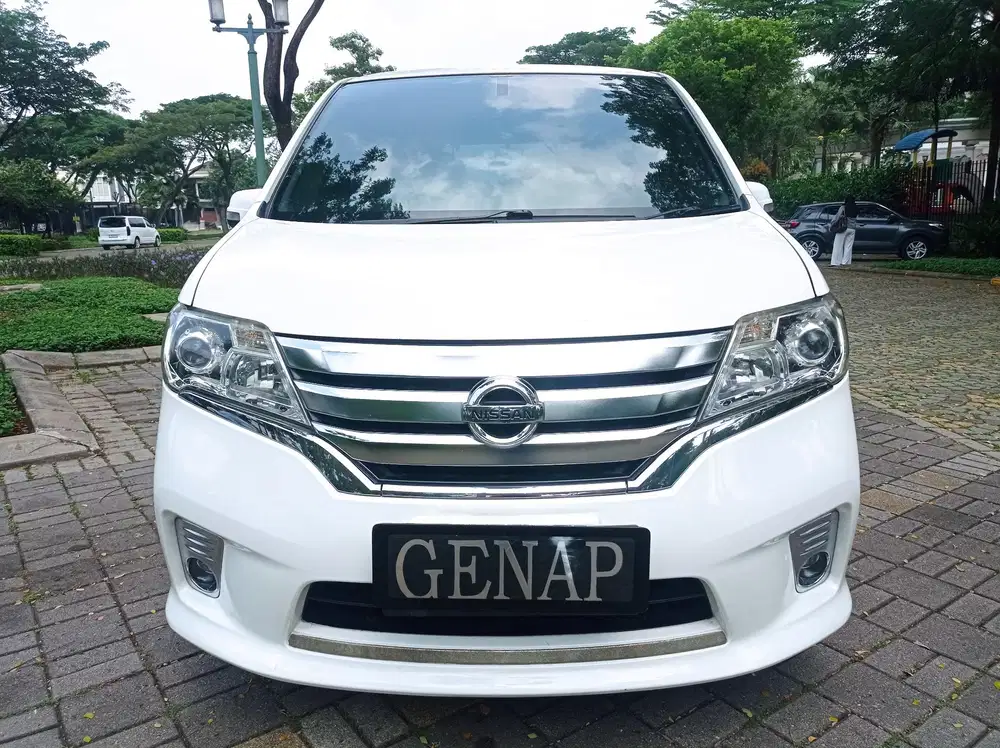NISSAN SERENA HWS Matic 2013