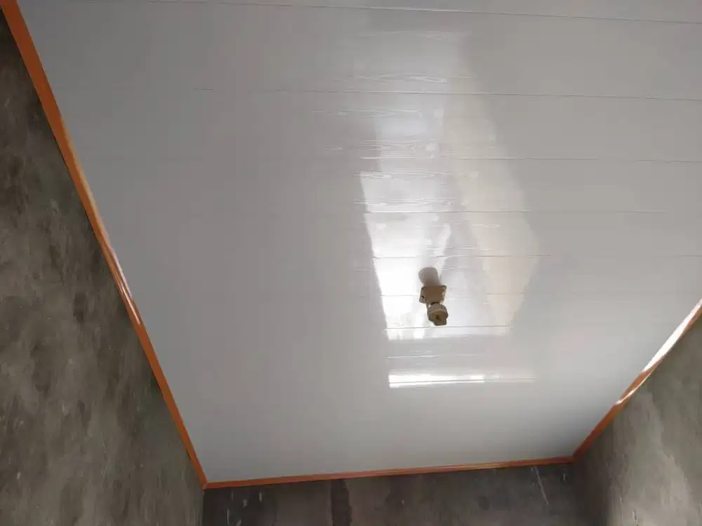 Wall Moulding Sekat Plafon Partisi PVC GRC Gypsum Jasa Tukang Pasang