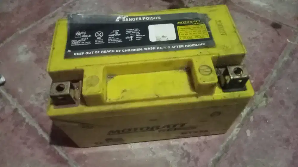 aki. motor motobat 7 ampere