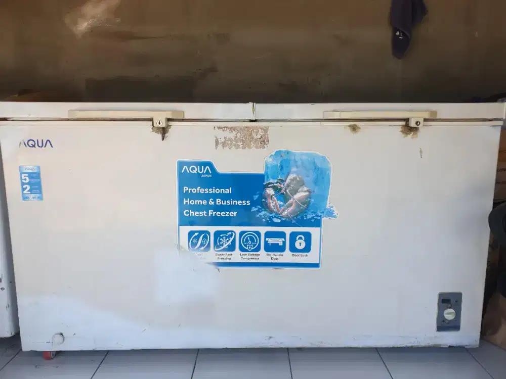 Aqua Frezer Beku 500 liter