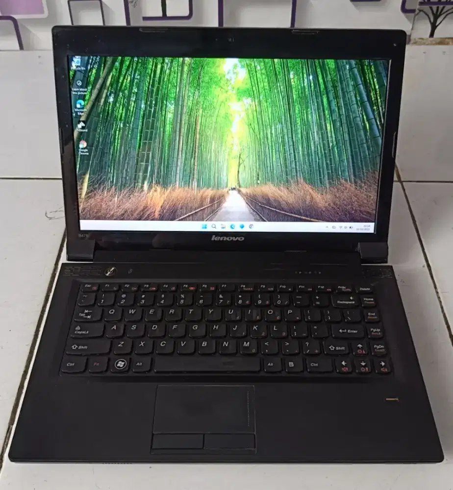 Lenovo mulus normal ram 4 SSD 128 batre 2 jam wind 11 siap pakai