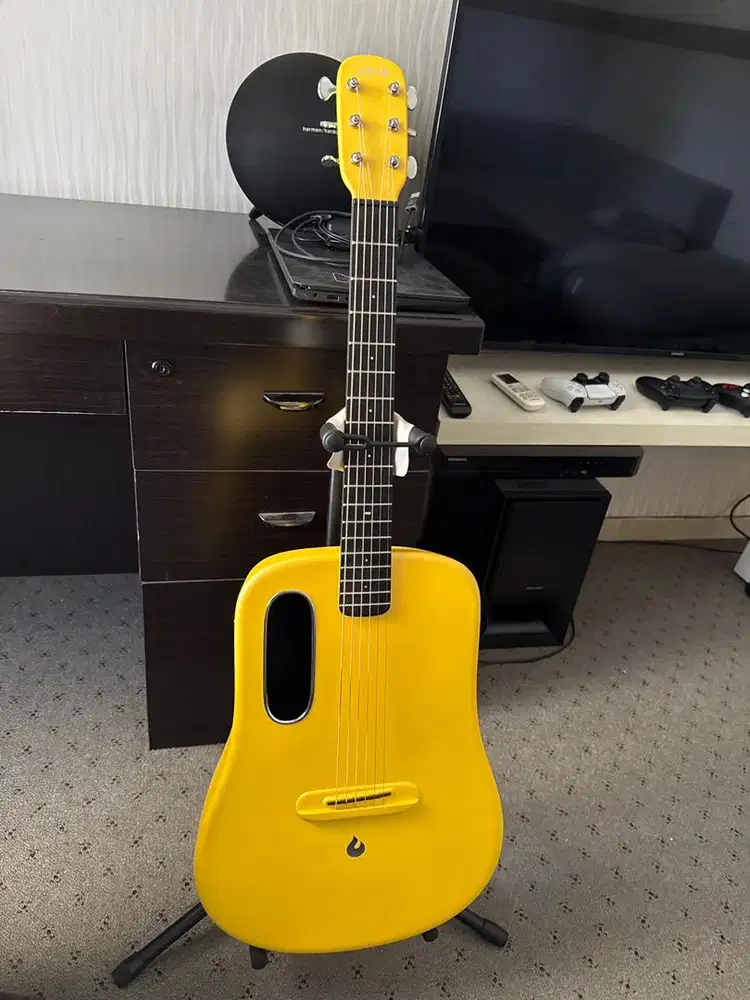Dijual Smart Guitar Lava Me 3