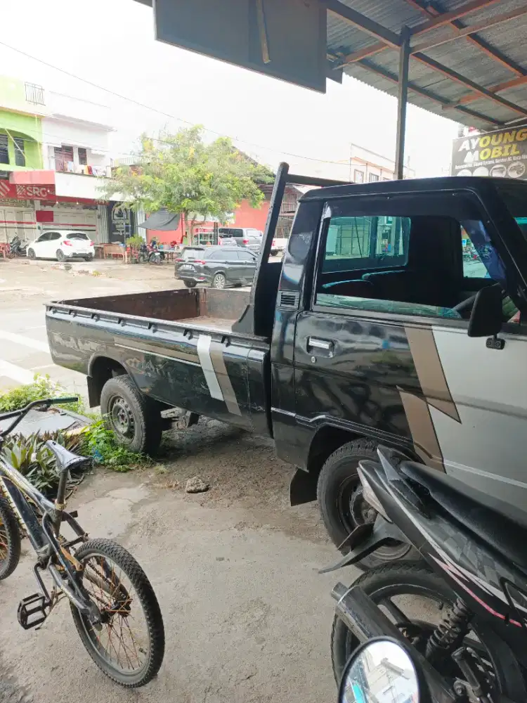 Jasa angkutan barang L300 pick up