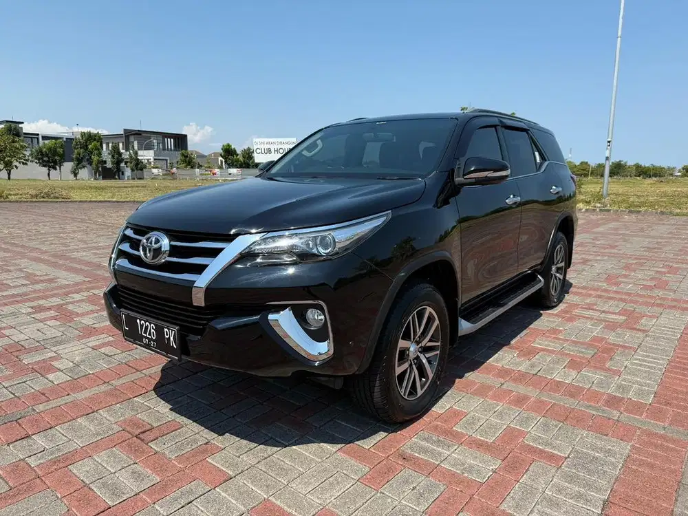 FORTUNER VRZ 2.4 AT 2017 BS DP 45 jt