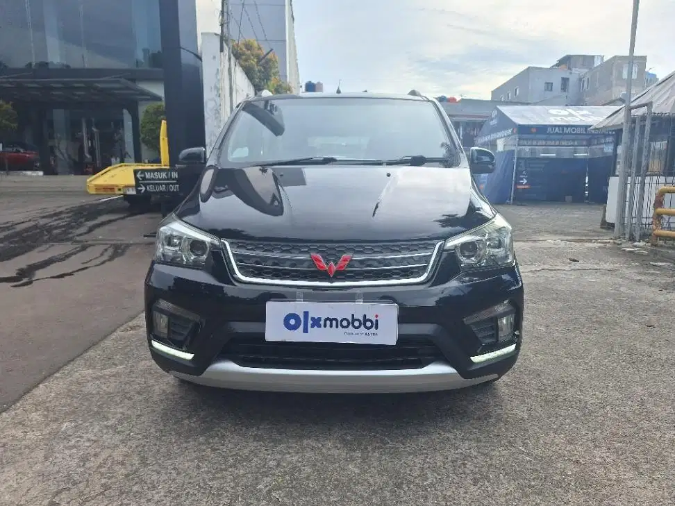 DP MURAH Wuling Confero S 1.5 C Bensin-MT 2017 C0ZTA