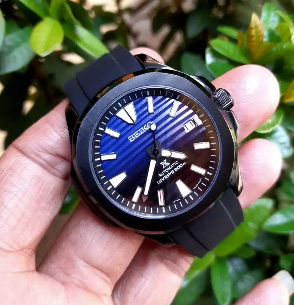 Seiko mod black aquanut 40mm nh35 movement