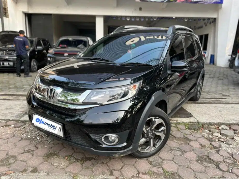 Low KM - Honda BR-V 1.5 S Bensin-MT 2018