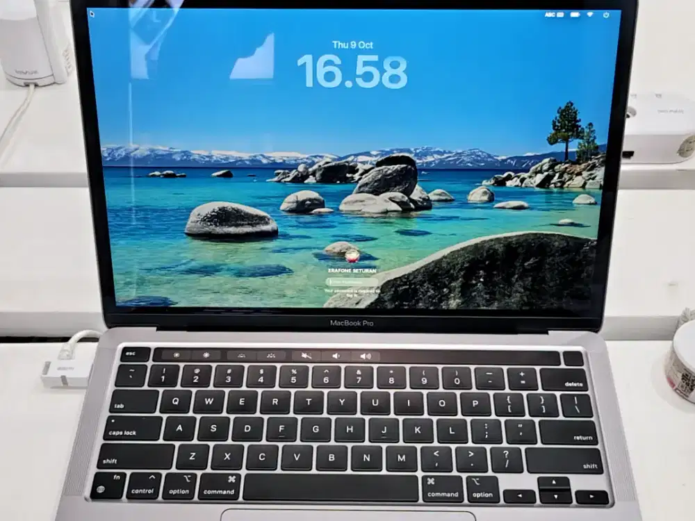 Apple macbook pro 13 inc kredit cepat