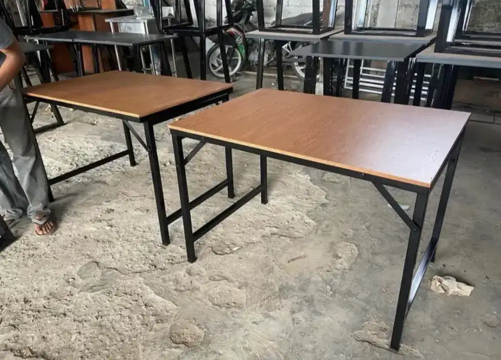 Furniture Bali Meja Lipat Portable