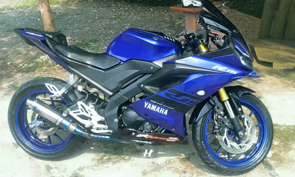 Yamaha R15 V3 SS Lengkap Terawat