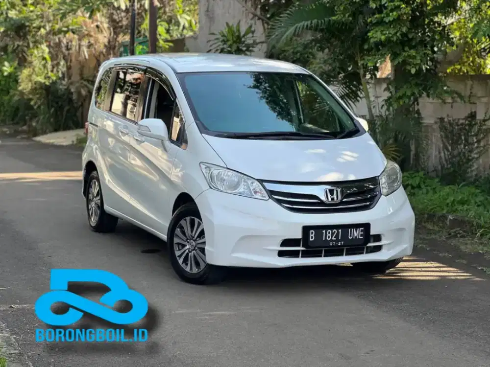 Honda Freed SD Doubel Blower A/T 2013 Putih