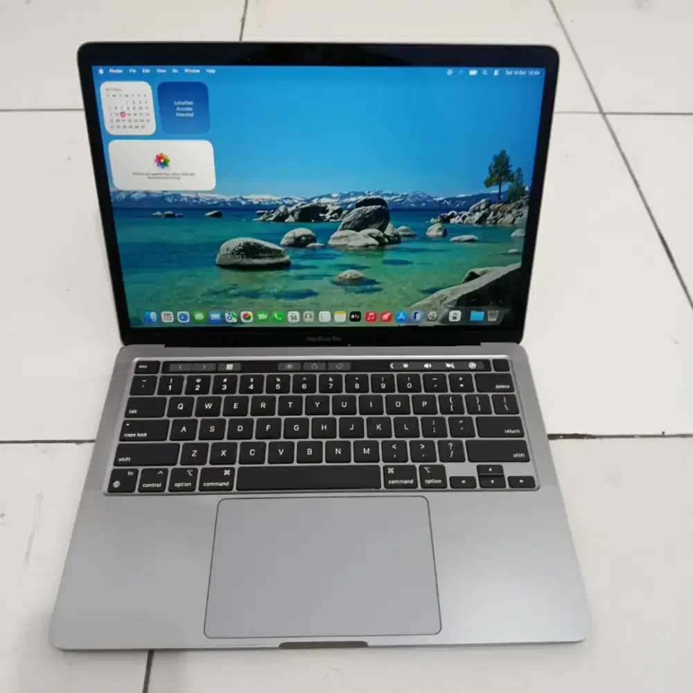 Macbook pro M1 touchbar 512gb Mulus bukan air m1 256gb atau 500g a2338