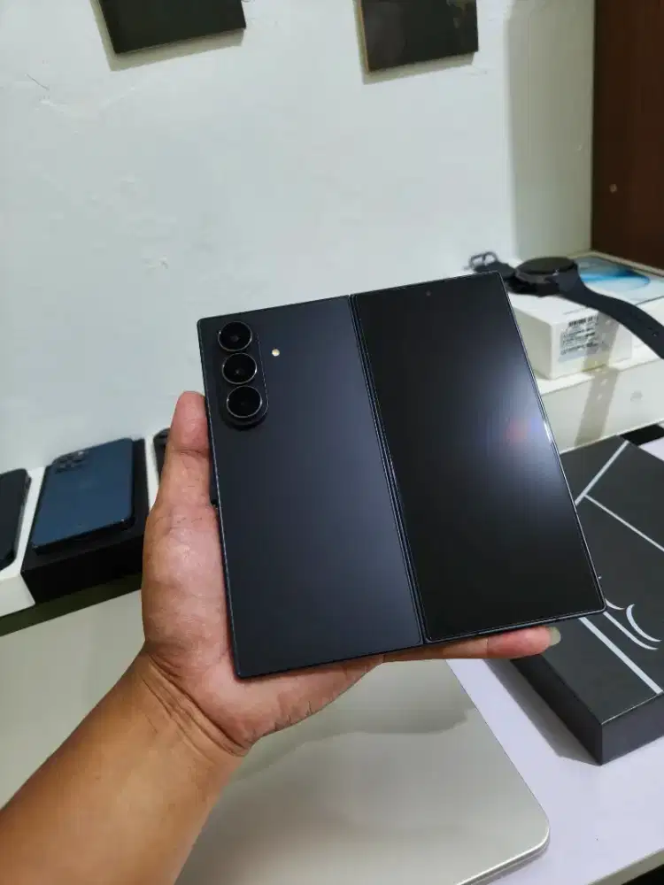 Samsung z fold 7 jetblack 12/256gb fullset like new