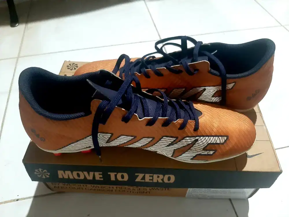 Sepatu bola Nike Mercurial ori size 44