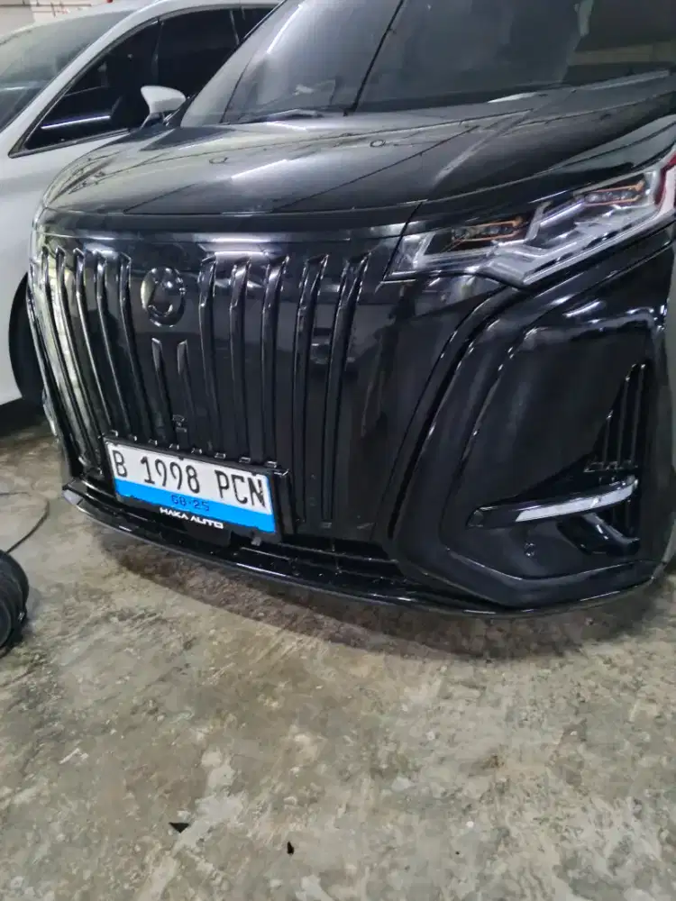 Stiker vinyl mobil