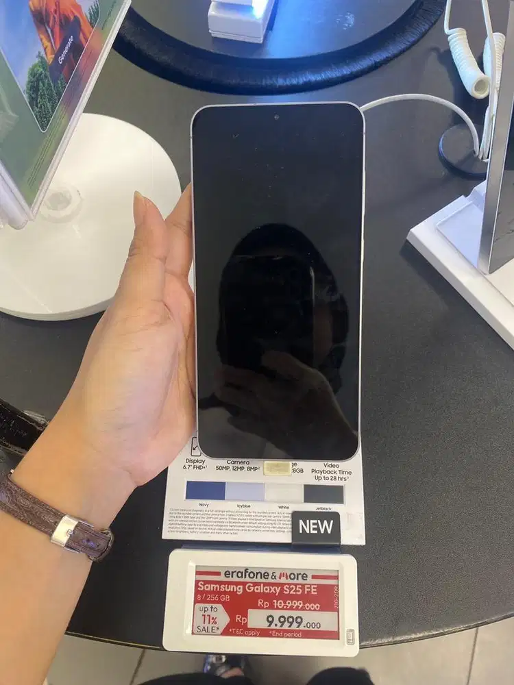 Samsung Galaxy S25 FE