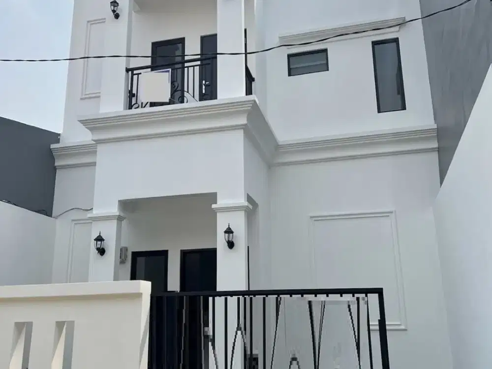Jual Rumah di Bulevar Hijau Bekasi dua lantai siap huni (C0303)