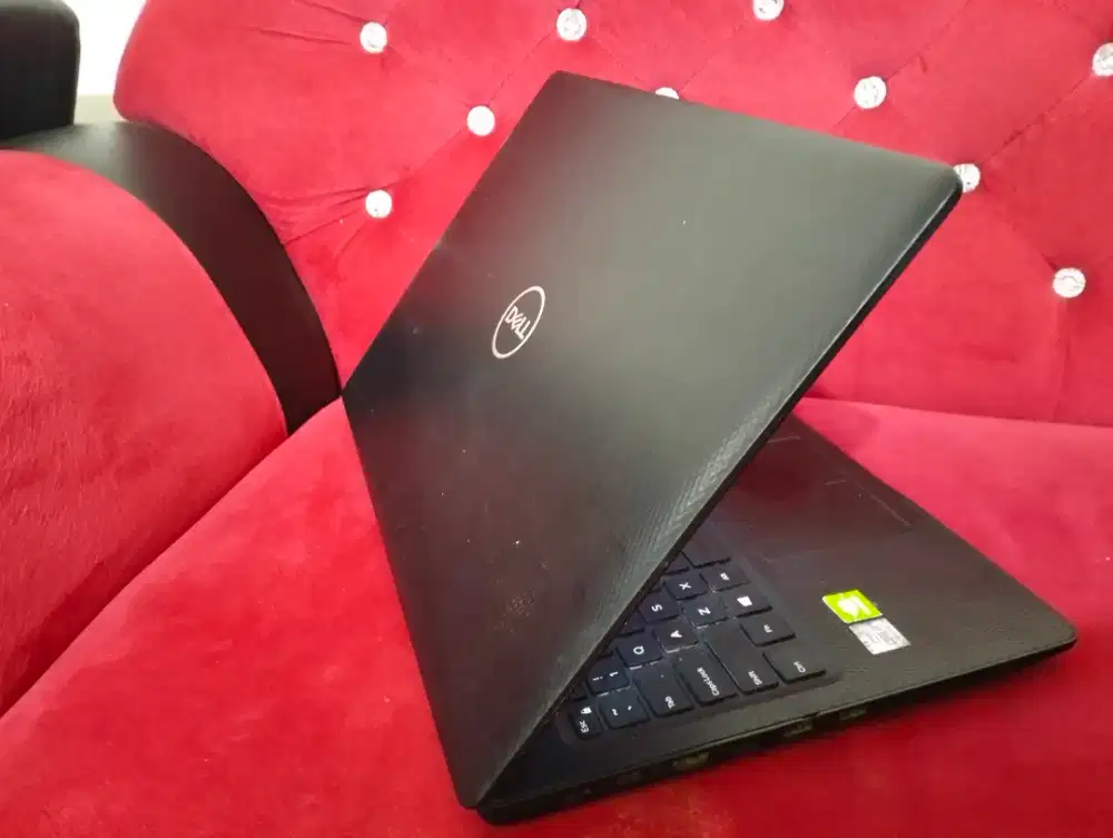 Laptop Dell Inspiron core i7 GEN10 RAM 16 SSD 512nvme/iris plus Nvidia