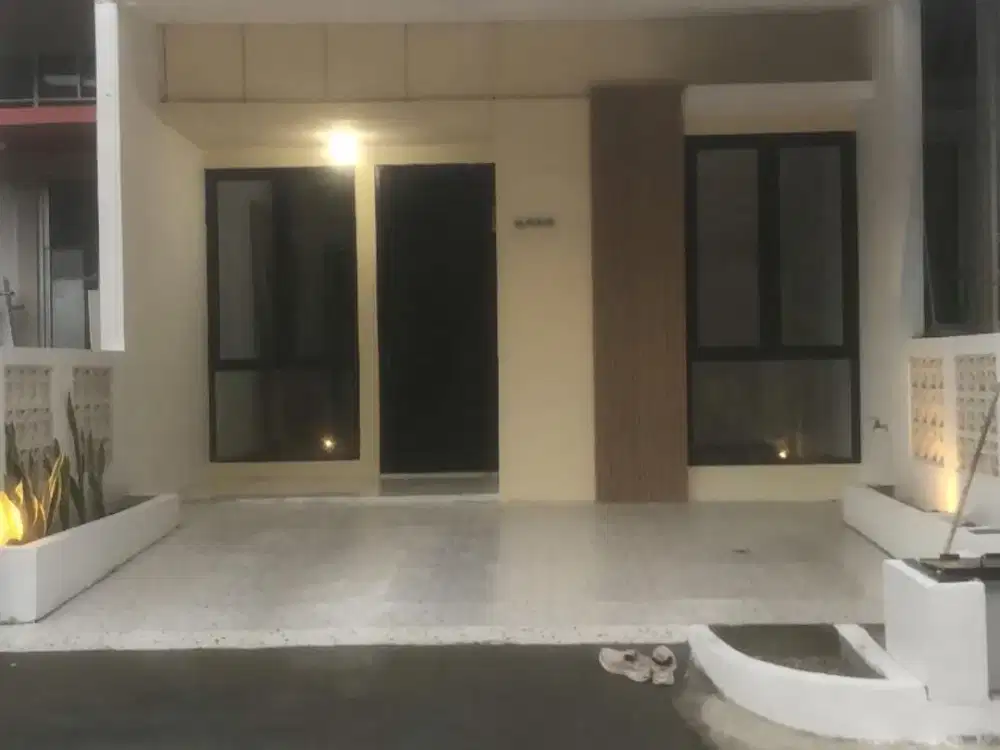 Dijual rumah Mutiara gading city cluster Manhattan
