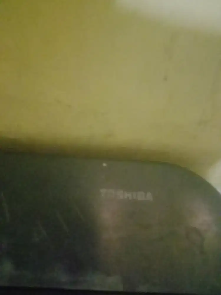 Mesin cuci 10kg merk toshiba