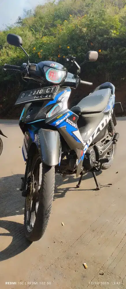 Suzuki TITAN SR