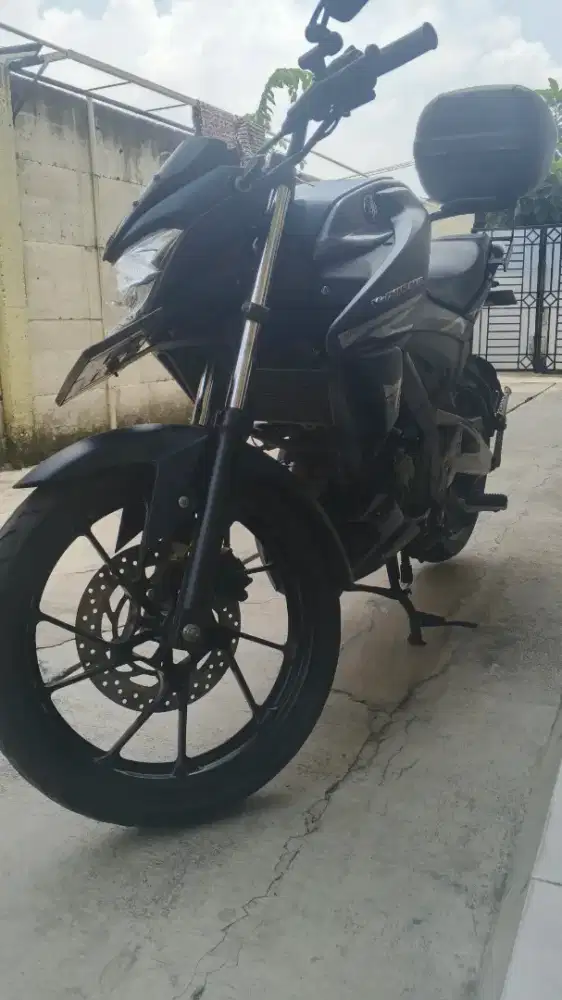 Dijual Vixion-R 2019 Warna Biru