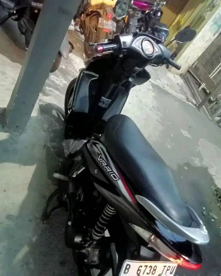 Vario 110 karbu 2008