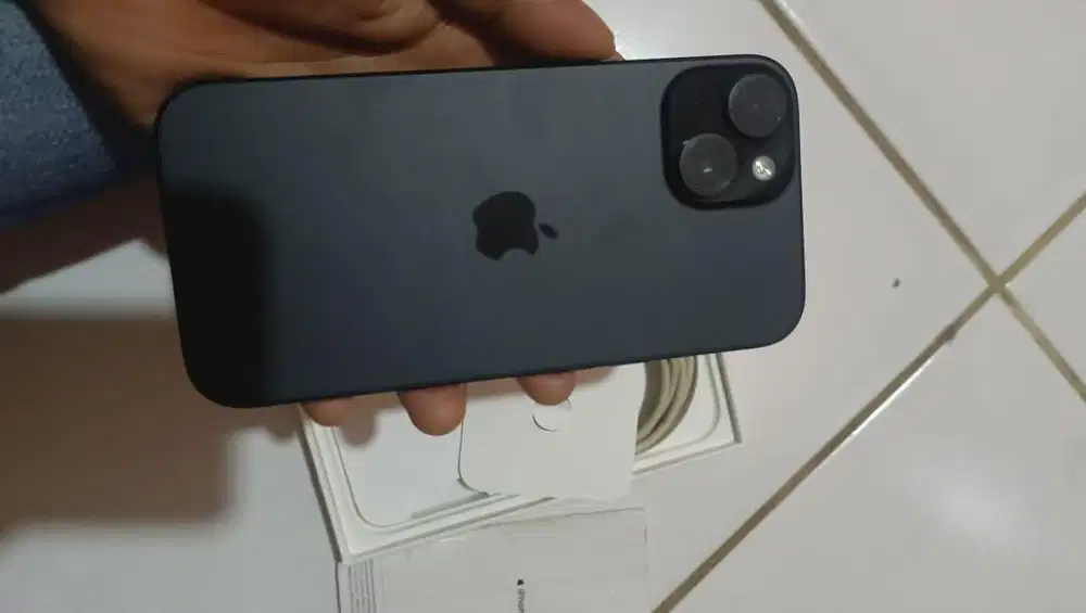 Apple iphone 15/128 ibox GARANSI PANJANG