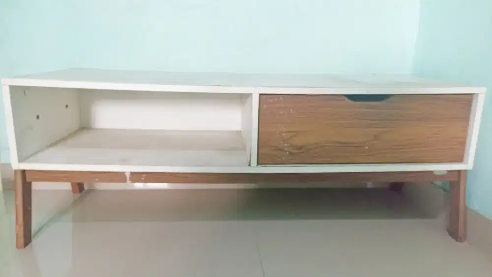 Dijual Meja TV Bagus