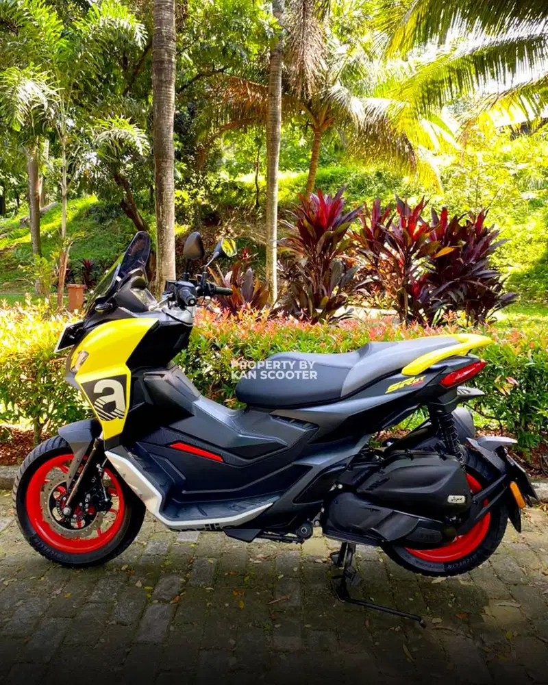 APRILIA SR GT 200 2022 BERGARANSI