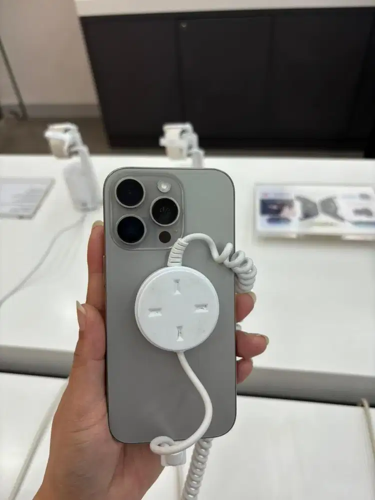 CICILAN IPHONE 16 Pro 256 Gb Promo Bunga 0%
