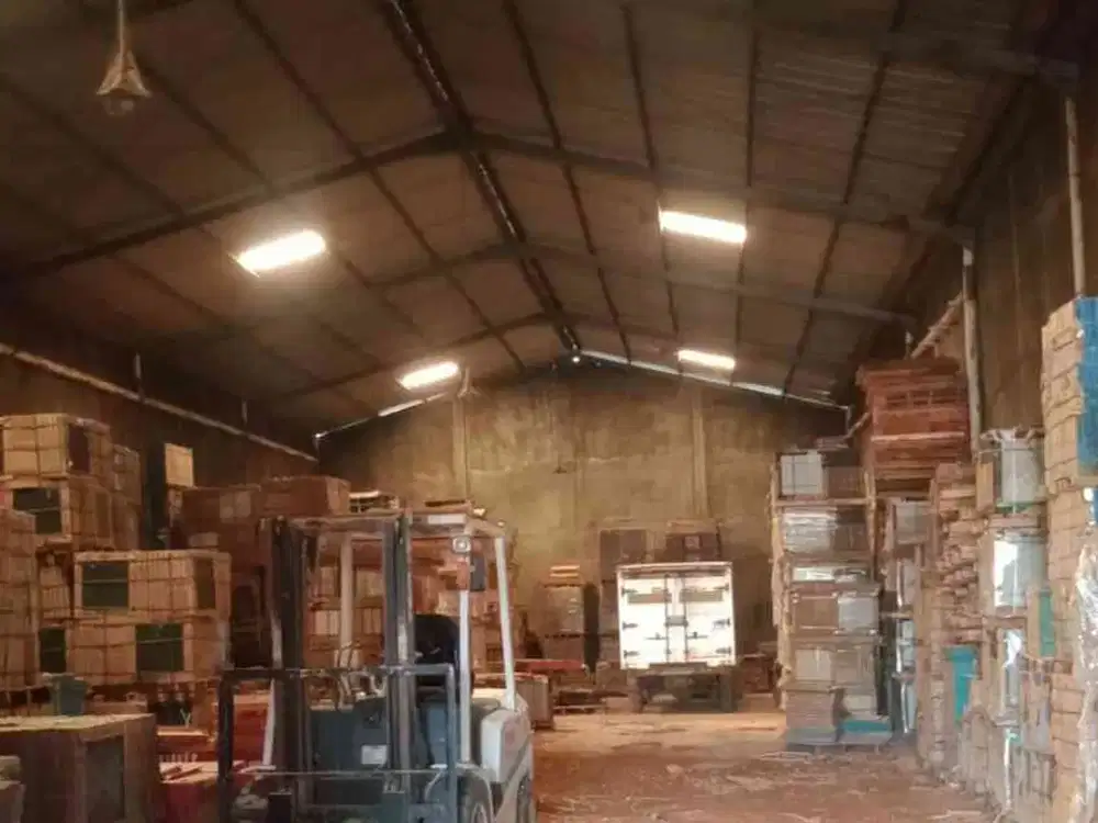 Gudang dan Kantor  Raya Jeruk - Menganti Komersial Area Surabaya Barat
