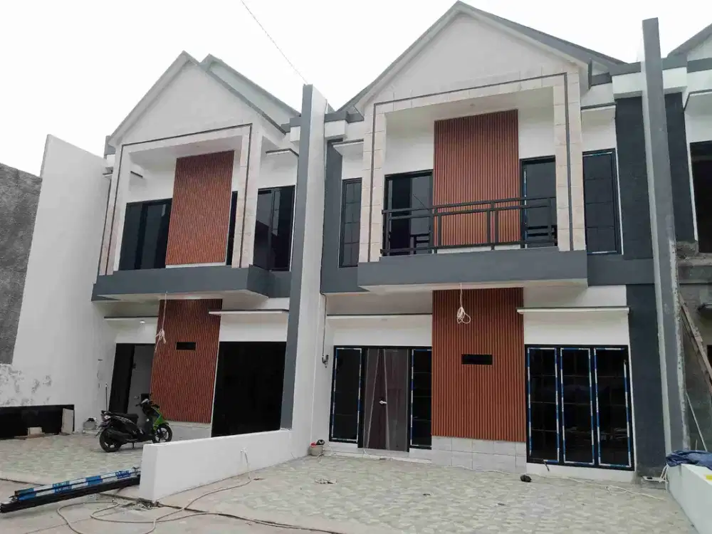 Rumah 2 lantai siap huni 2 menitan ke pintu tol bambu apus jakarta timur