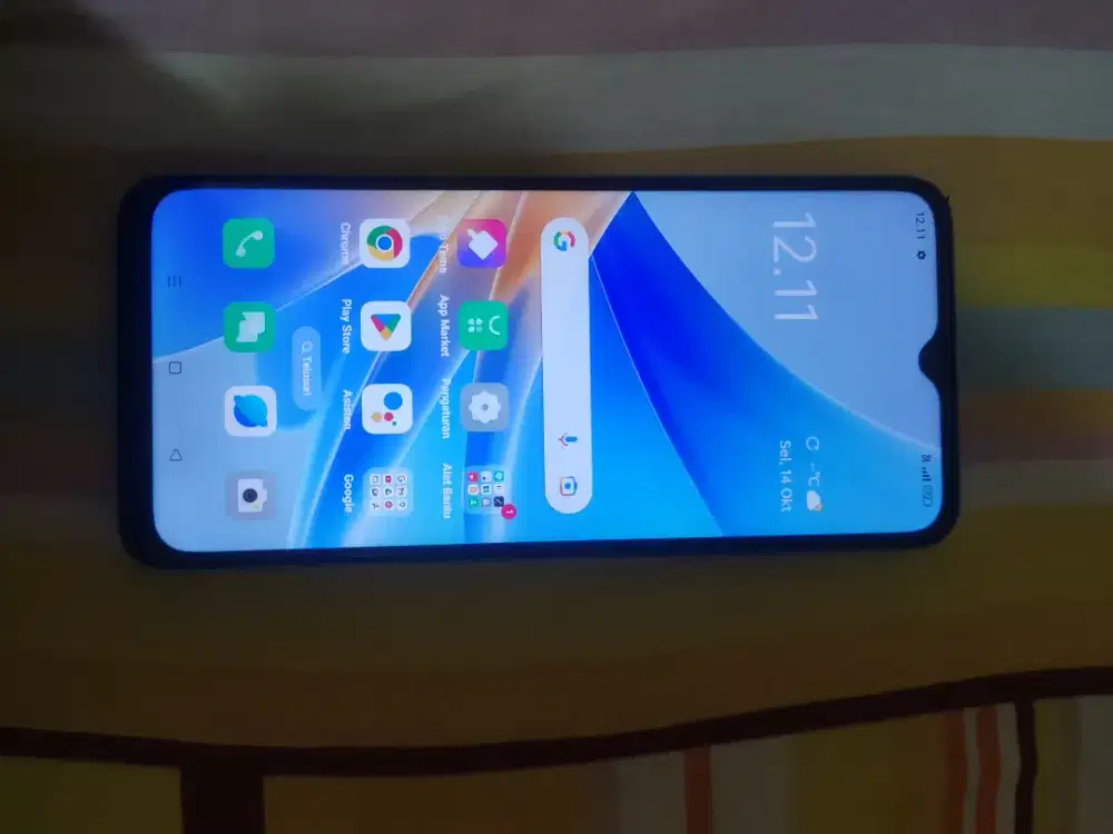 Handphone Oppo a17