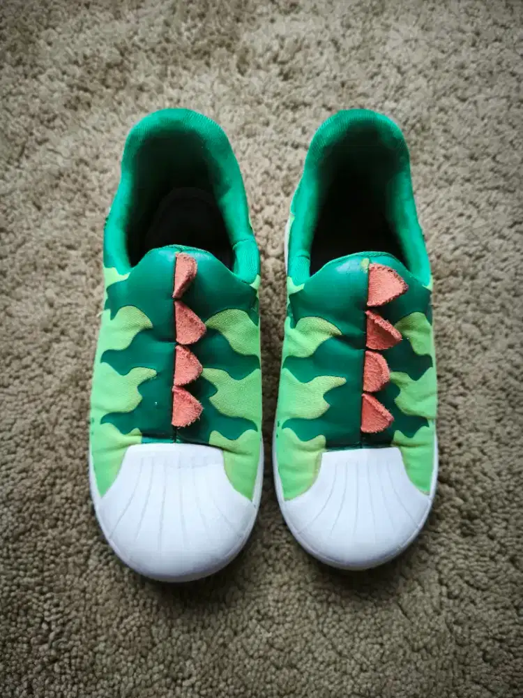 Jual Sepatu Adidas & Nike