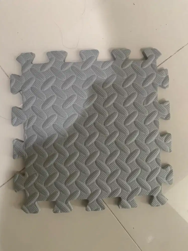 karpet puzzle anak 30x30x1,2cm