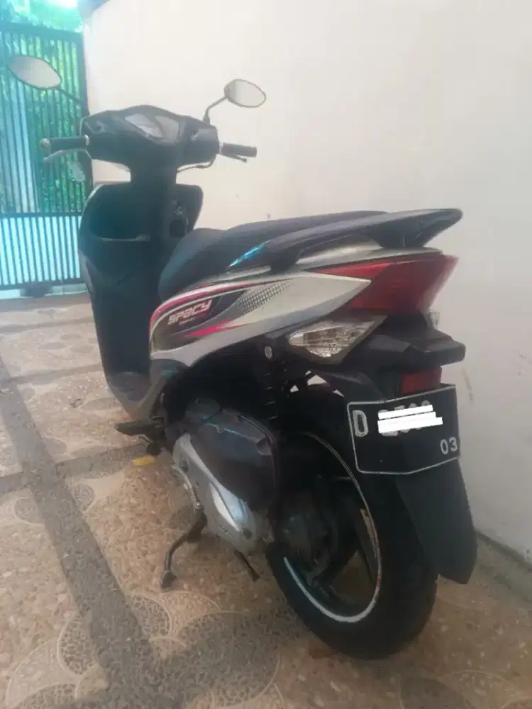 Honda Spacy 2011