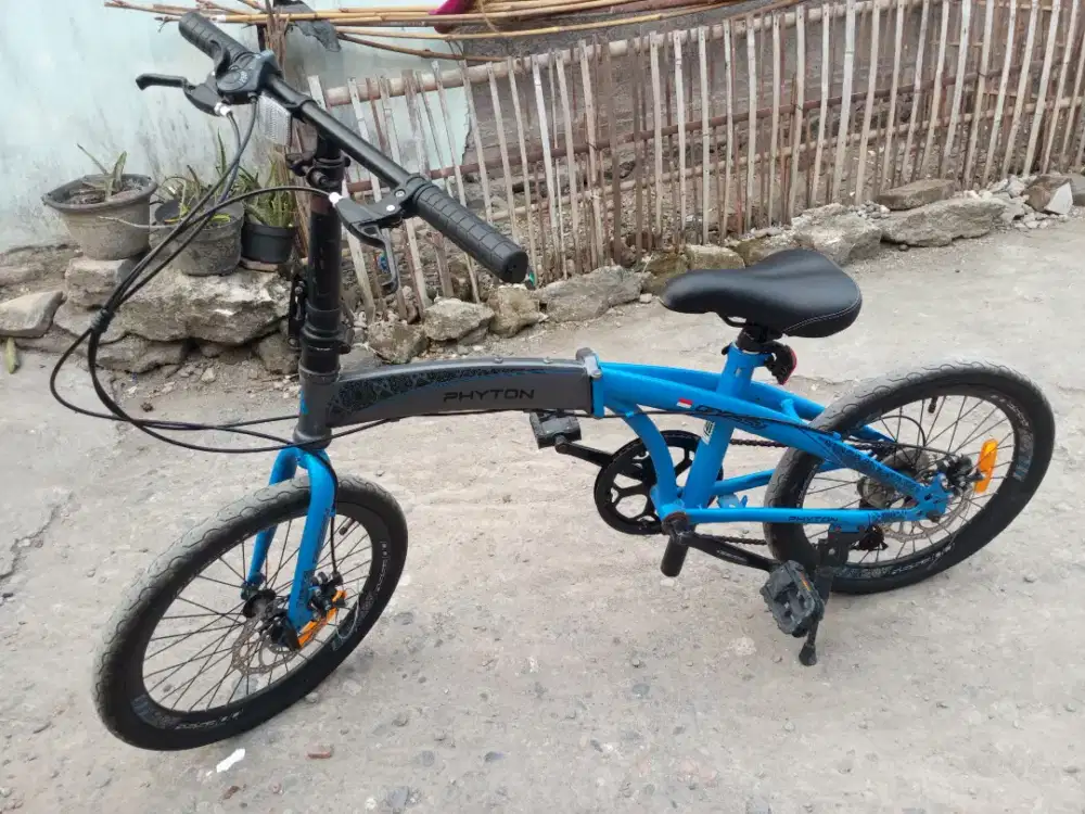 Sepeda Lipat Pyhton