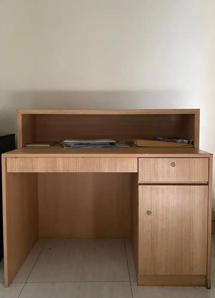 Dijual Meja Receptionis Multifungsi