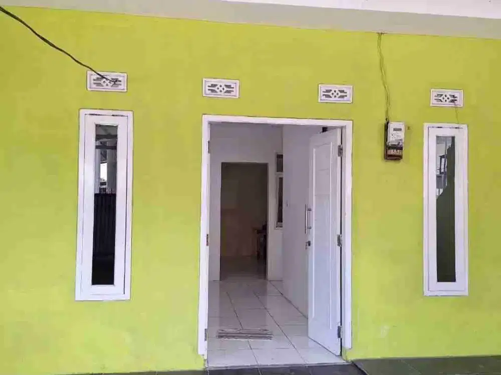DI KONTRAKAN RUMAH CIGANITRI 12 MENIT KE PINTU TOL BUAH BATU
