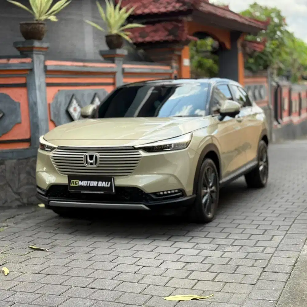 Honda HRV SE 2023 warna sandkaki