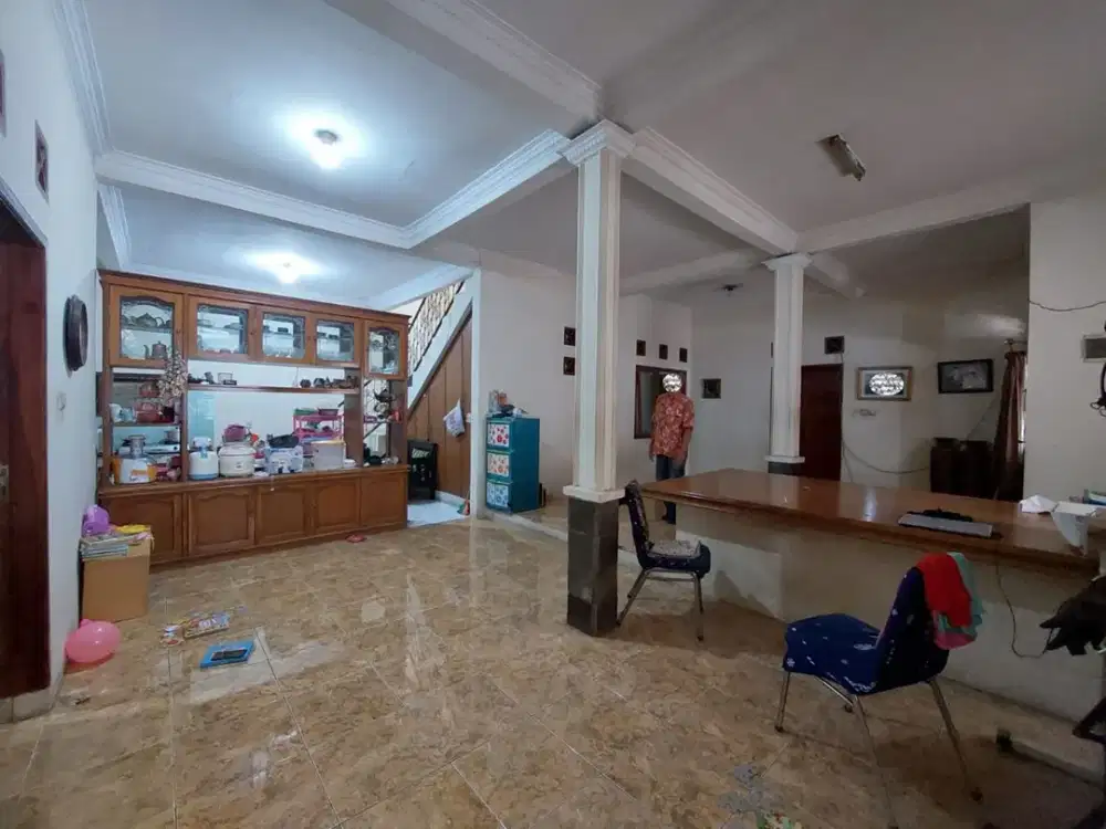 Rumah Sangat Cocok untuk Usaha di Sayap TKI. Harga dibawah apraisal di Margahayu Kencana