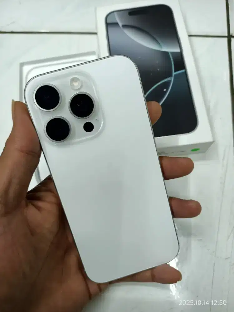 iphone 16 pro 128 ibox white titanium mulus